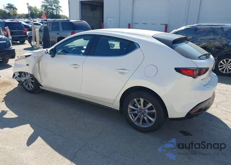 2022 Mazda Mazda3 2.5 S z USA, uszkodzony, nr VIN JM1BPAJL3N1510413